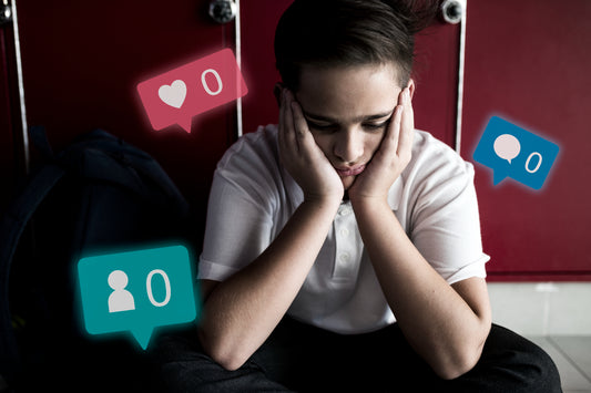 A Guide to Announcing the Death of a Loved One on Social Media